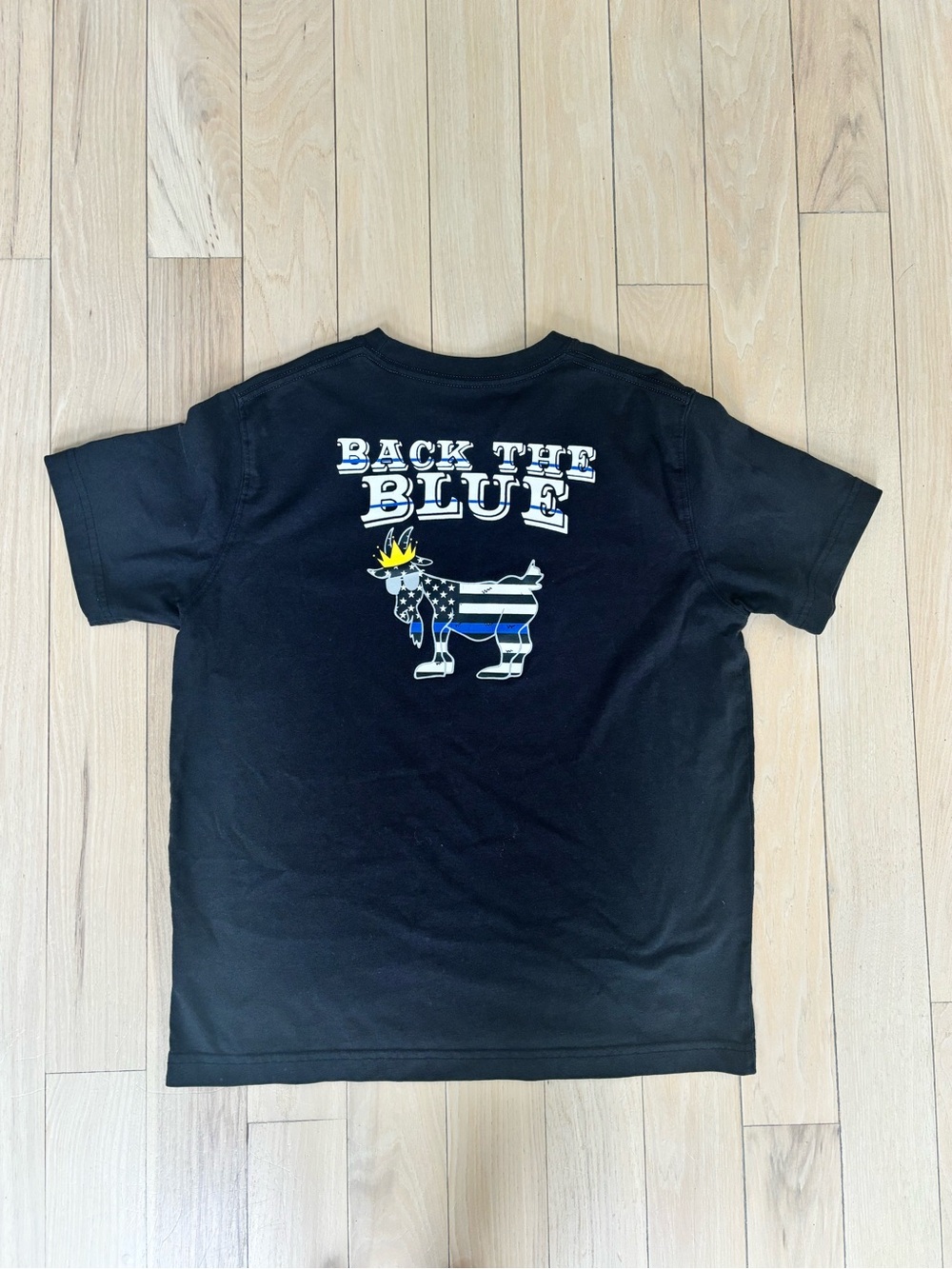 GOAT USA - Graphic T (mixed sizes, read description) - Picture 2 of 9